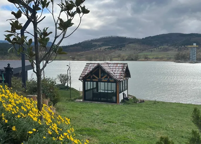 Nefes Dagyenice Dogada مكان تخييم